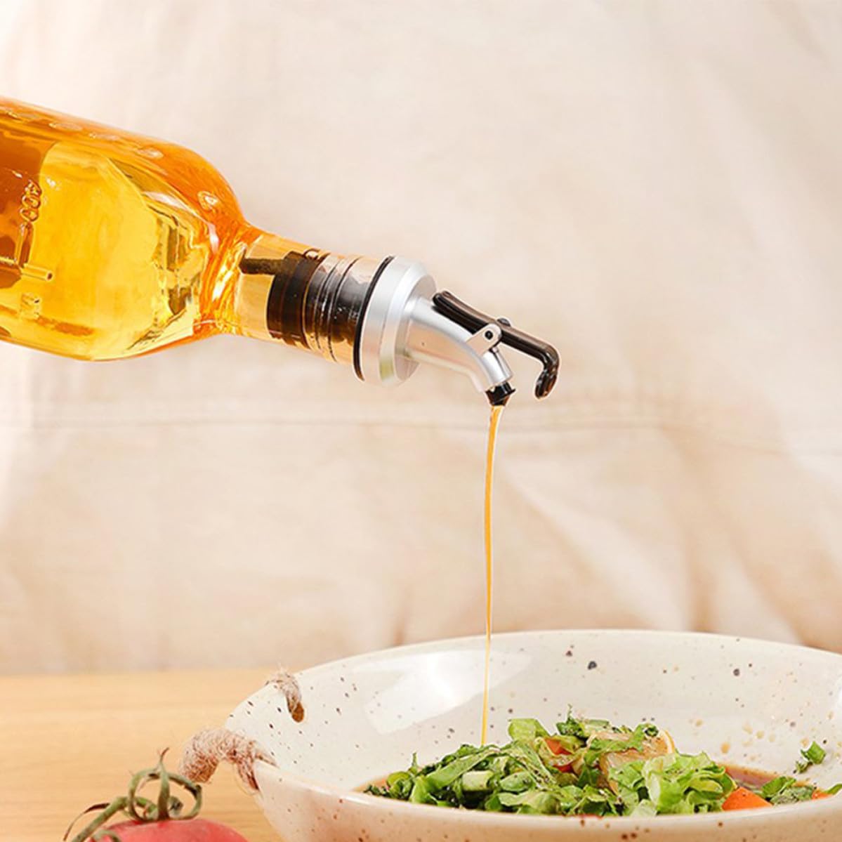 INOOMP Set 4 Bottiglie in Vetro da 250ml per Condimenti Liquidi, Olio e Aceto, Design Antigoccia e Tappo Ermetico, per Cucina Domestica
