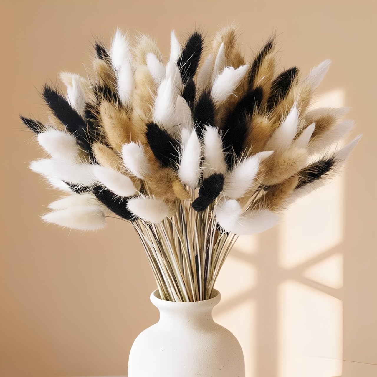 Bunny Tails Pampas Grass Bouquet, 100 Pcs Dried Flowers Bouquets for Vases, 30 Black, 30 White, 40 Natural Bunny Tails Grass, DIY Dry Flowers Bouquet, Boho Decor Bouquet for Wedding Flower Arrangemen