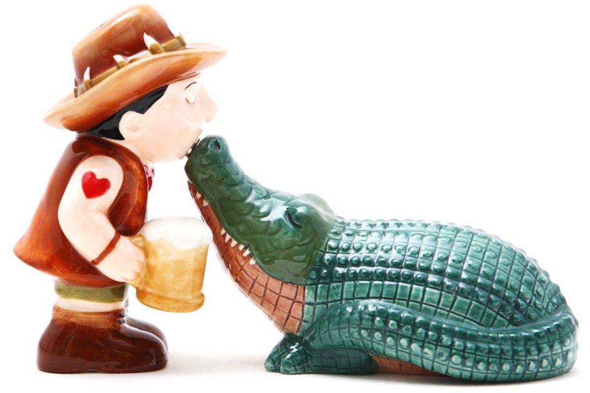 Pacific Giftware Croc Crocodile and Outback Bloke Cowboy Magnetic Salt & Pepper Shaker Set S/P