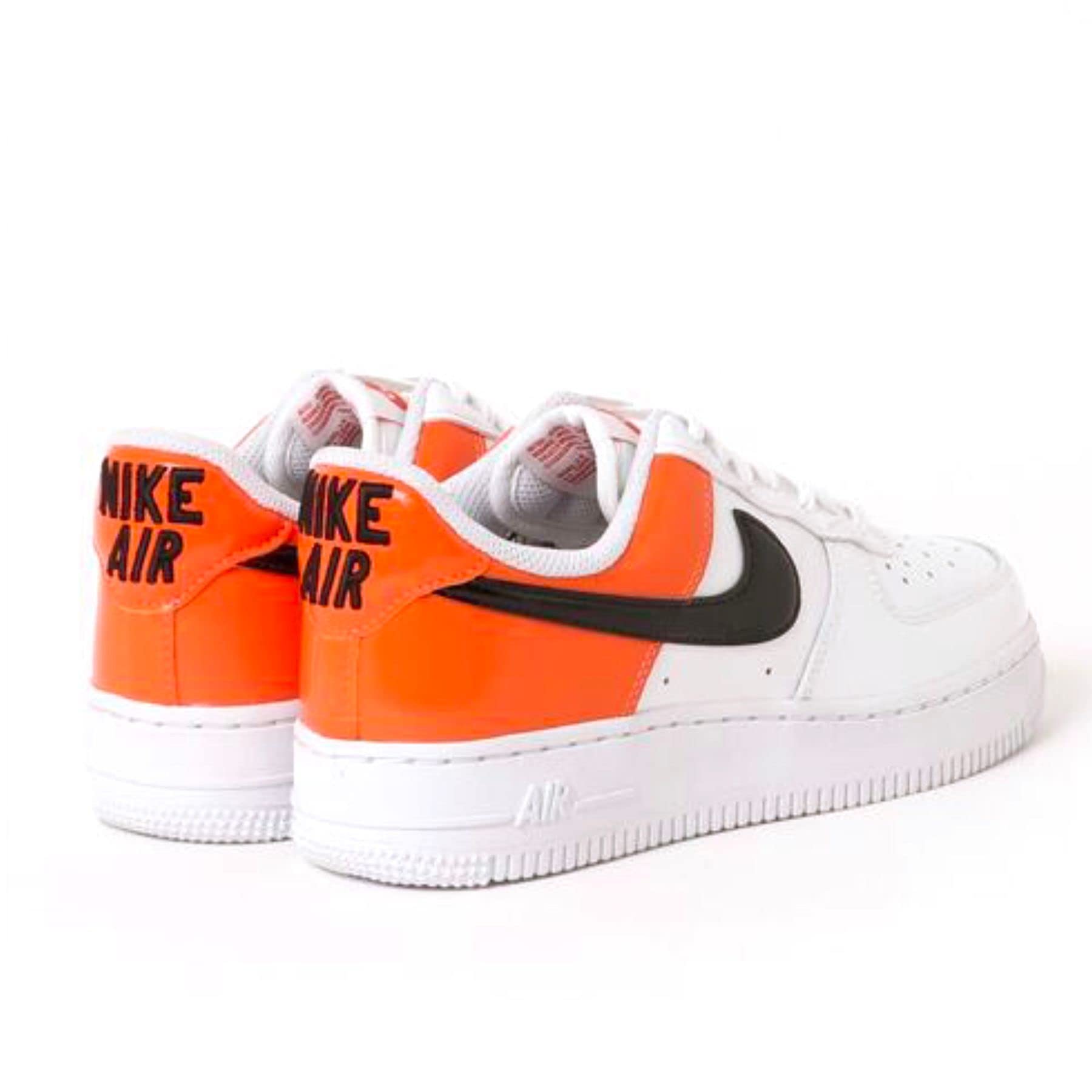 Nike - Air Force 1 07 Ess W - DJ9942103 - Couleur: Blanc-Orange - Pointure: