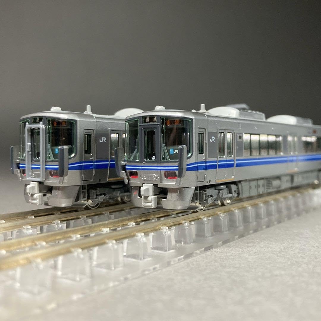 [現状品]KATO 室内灯付き JR西日本 521系 2次車 2両セット Amazon.co.jp: 室内灯付 521系2次車 2両セット KATO 10-1395 : おもちゃ