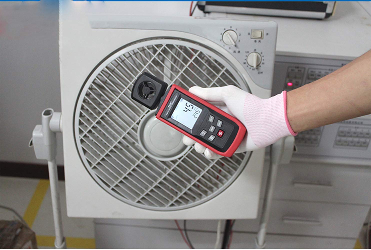Hanchen - Anemómetro digital para medir la velocidad del viento, la temperatura, el volumen de mano de alta precisión, comprobador de velocidad del viento con 500 grupos de transmisión de datos USB