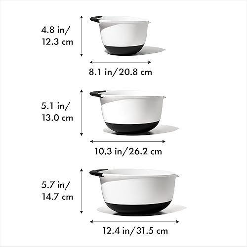 Miniatura 6 de OXO Good Grips - Juego de tazas medidoras en ángulo de 3 piezas (negro) y OXO Good Grips Juego de 3 cuencos de plástico para mezclar (blanconegro)
