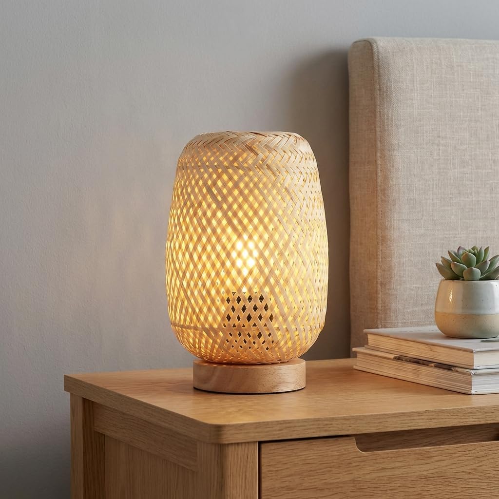 BARCELONA LED – Lámpara de Mesa de Mimbre y Madera "Ruka" – Diseño Artesanal con Pantalla Enrejada. Estilo Rústico, Boho Natural. E27 – Lámpara de sobremesa ideal para Salón, Dormitorio.