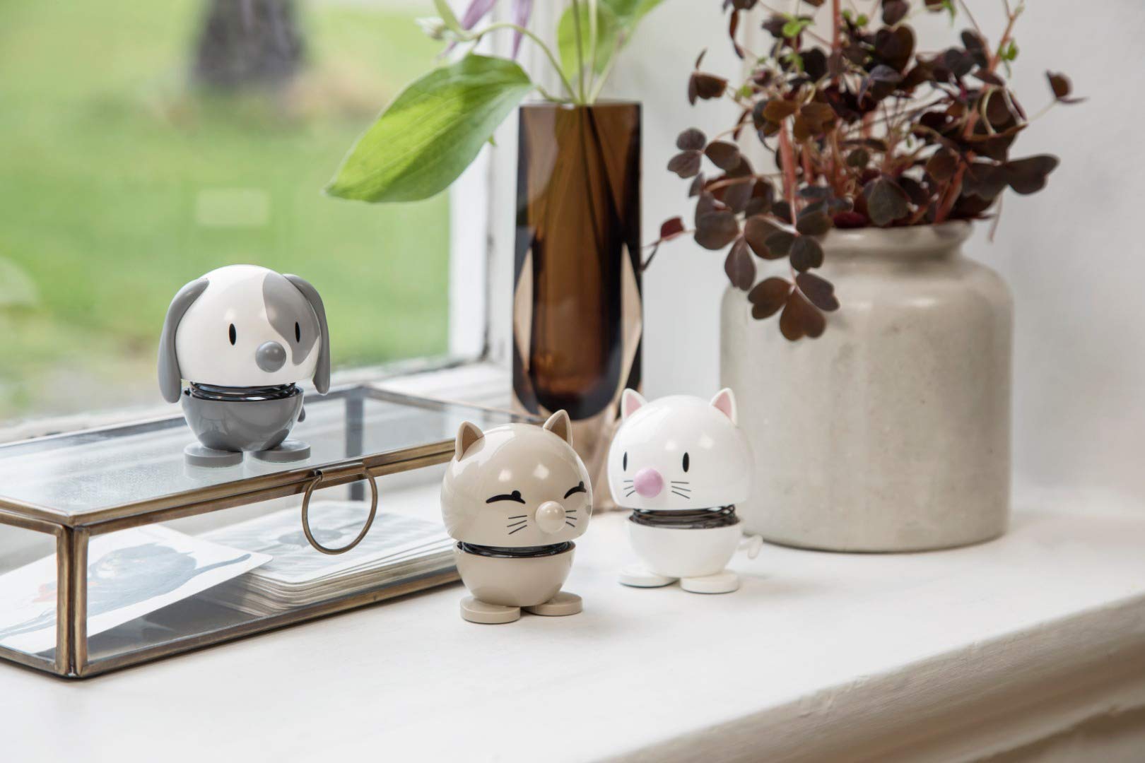 Hoptimist Dog Figure, Wobbly Desk Pet, Fun Office Gadget, Collectible Gift for Men and Women, Danish Design, ABS Plastic - Image 3