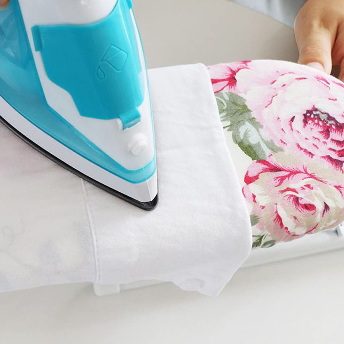 Towwoo Asse Da Stiro Con Gancio, Pieghevole, Spesso, Imbottito, Mini Asse Da Stiro Da Tavolo, Da Viaggio, Grigio, 81 X 31 Cm