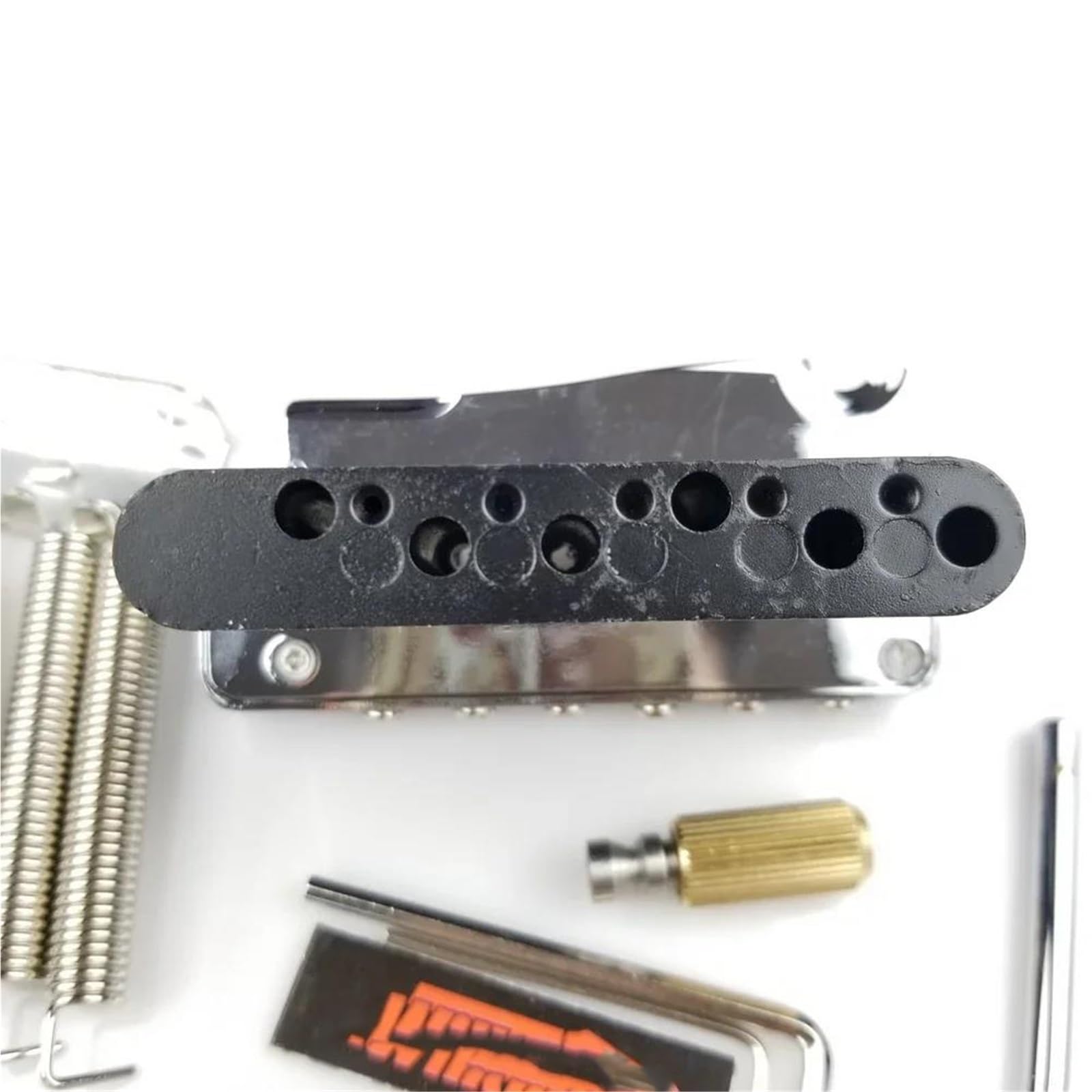 Mostek Tremolo do gitary elektrycznej Złoty podwójny punkt siodełka stalowego Mostek Gitary Profesjonalnej