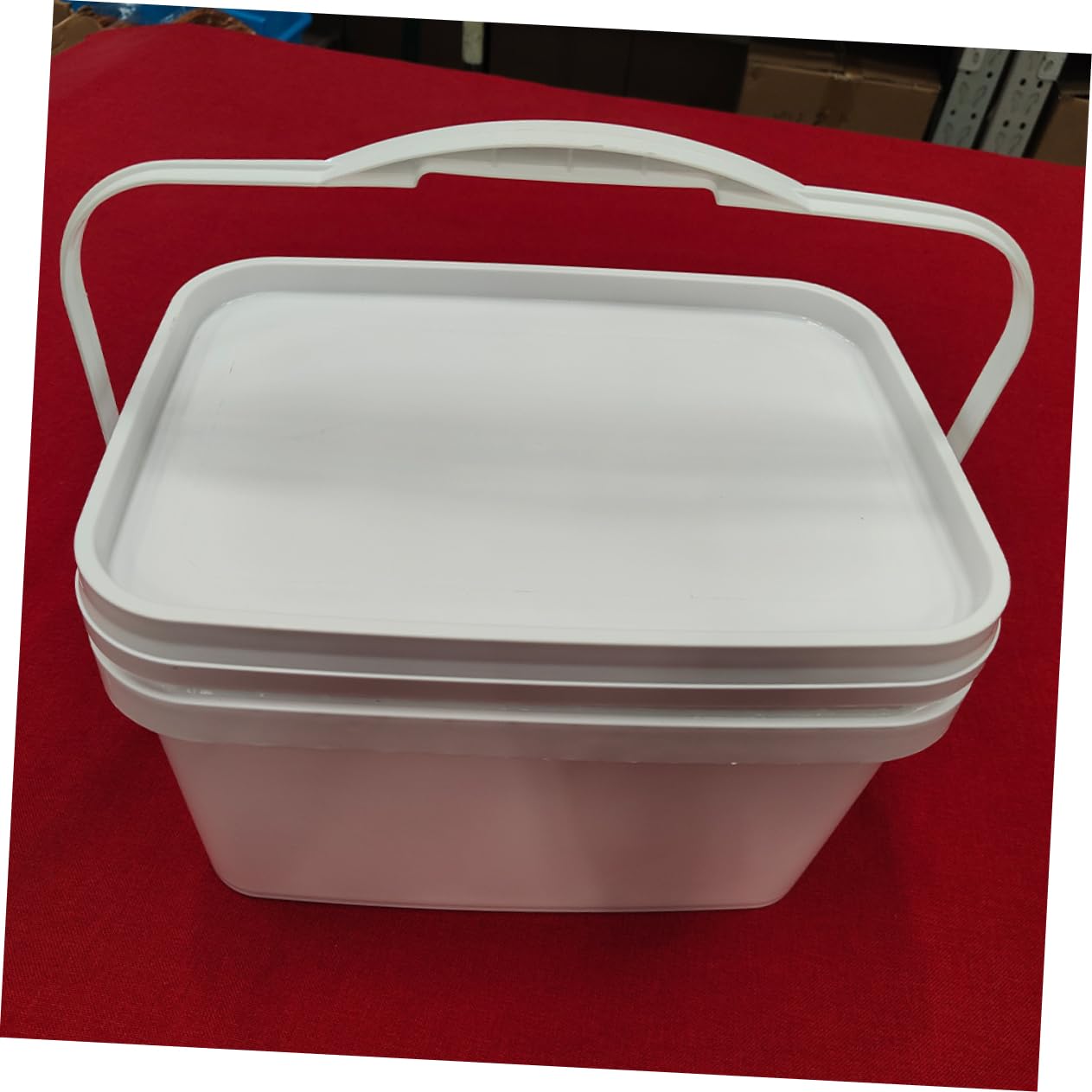 iplusmile Secchio di Vernice Quadrato con Coperchio, Contenitore di Plastica Pp da 10 Litri, Portaoggetti per Pittura Portatile con Manico, Adatto per Uso Domestico e Attività All'aperto