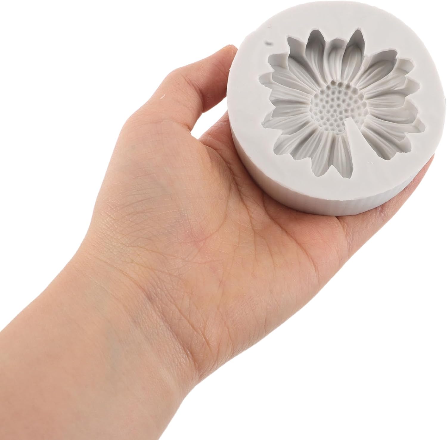 SOLUSTRE 6pcs Silicone Daisy Flower Mold for Candle Making and Chocolate Crafting, Sturdy and Preserving Fine Details, Flower Shaped Silicone Mold for DIY Resin and Cake Decoration