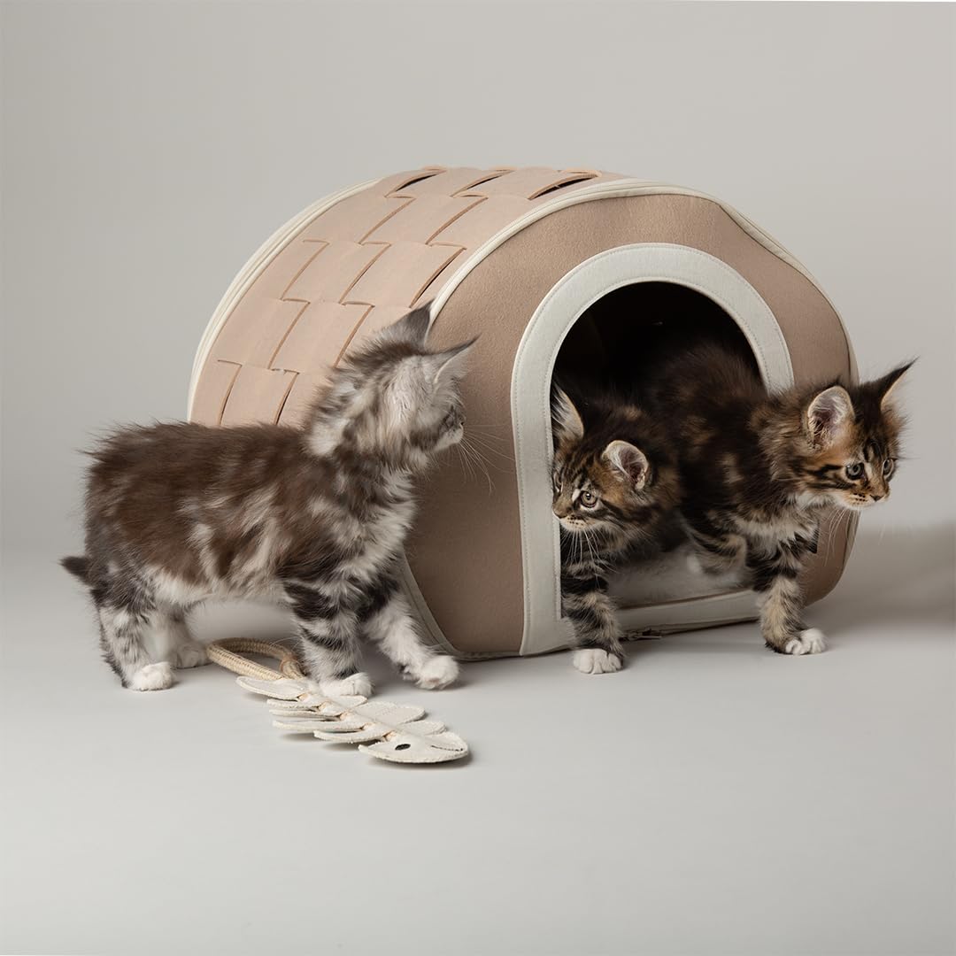 Scruffs Stockholm Felt Cat or Small Dog Cave