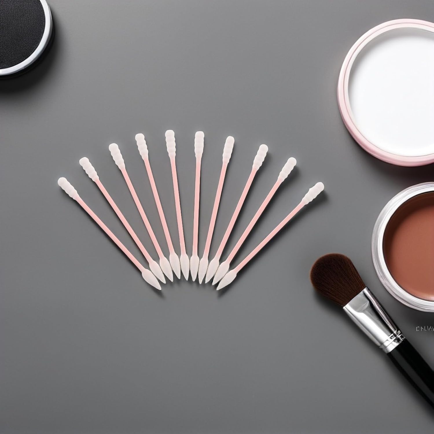 Gatuida 500pcs Disposable Makeup Remover Cotton Swabs with Pointed and Spiral Tips, Manicure Nail Cleaner Cotton Tip Applicators for Precise Makeup and Nail Care