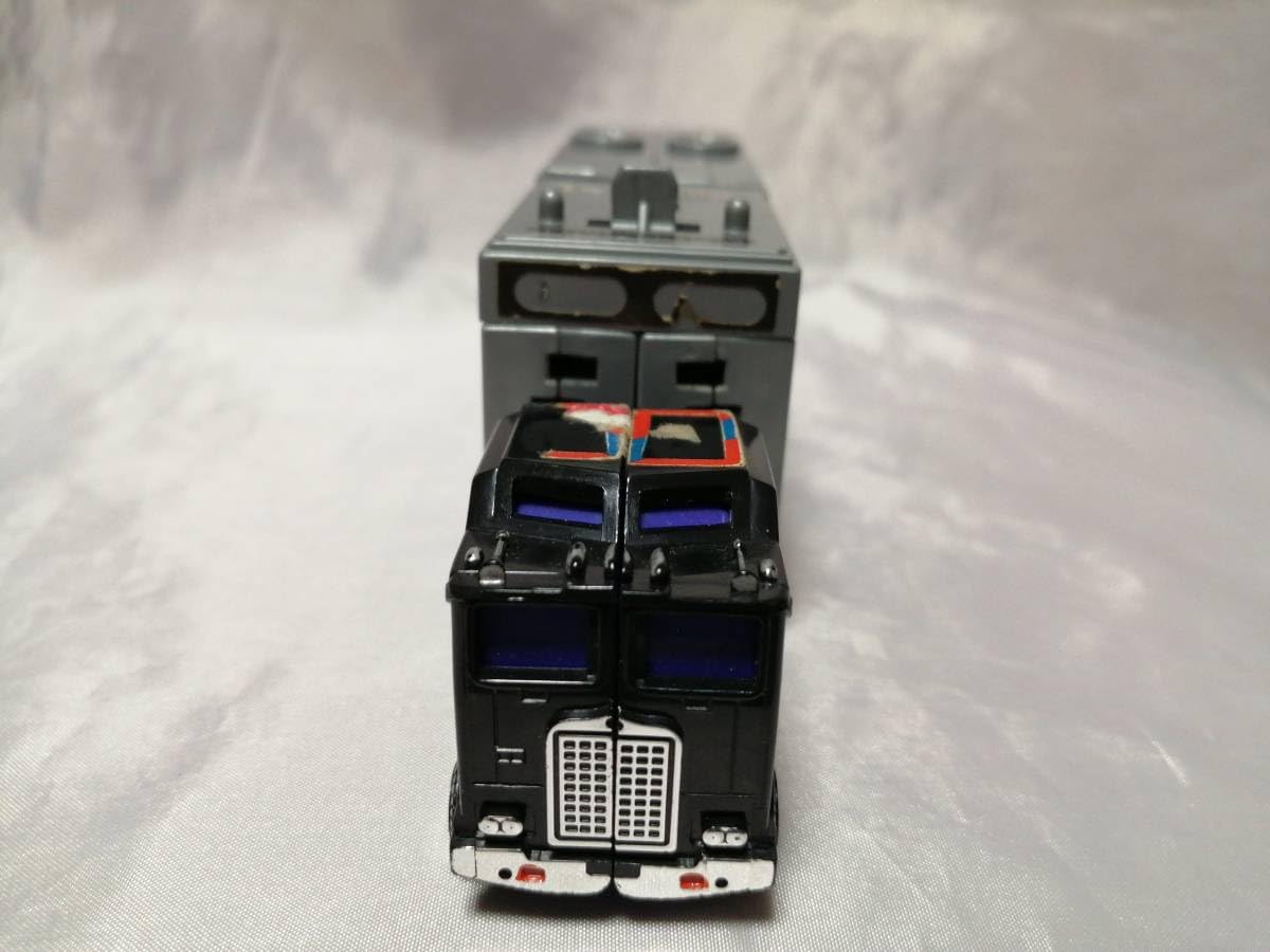 Amazon.co.jp: タカラ1985年 日本製 初代 トランスフォーマー