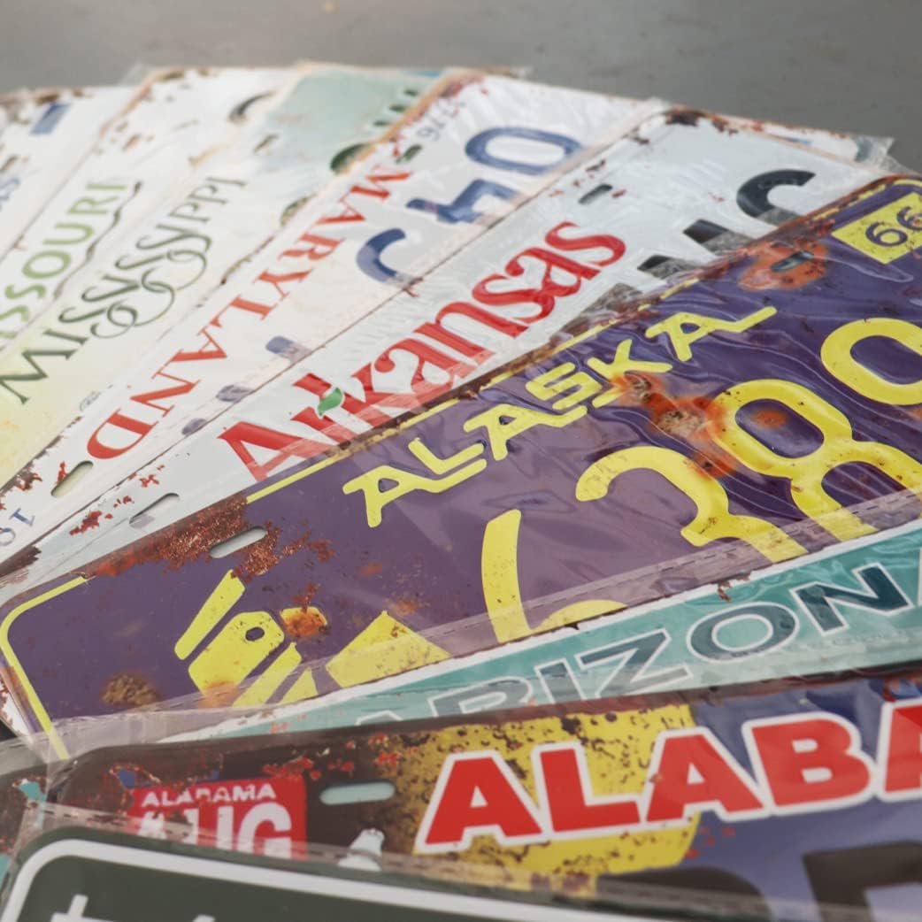 5/10/15/30/50 Counts Replica Vintage Car Plates, Embossed Novelty Car Plate Decoration for Man Cave Bar Kitchen Garage (15 Counts)
