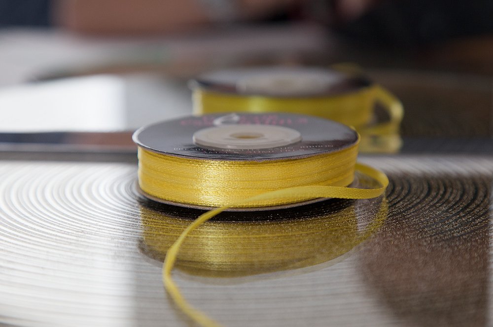 Ruban De Satin Double Face Argenté Et Gris De 10 Mm Pour