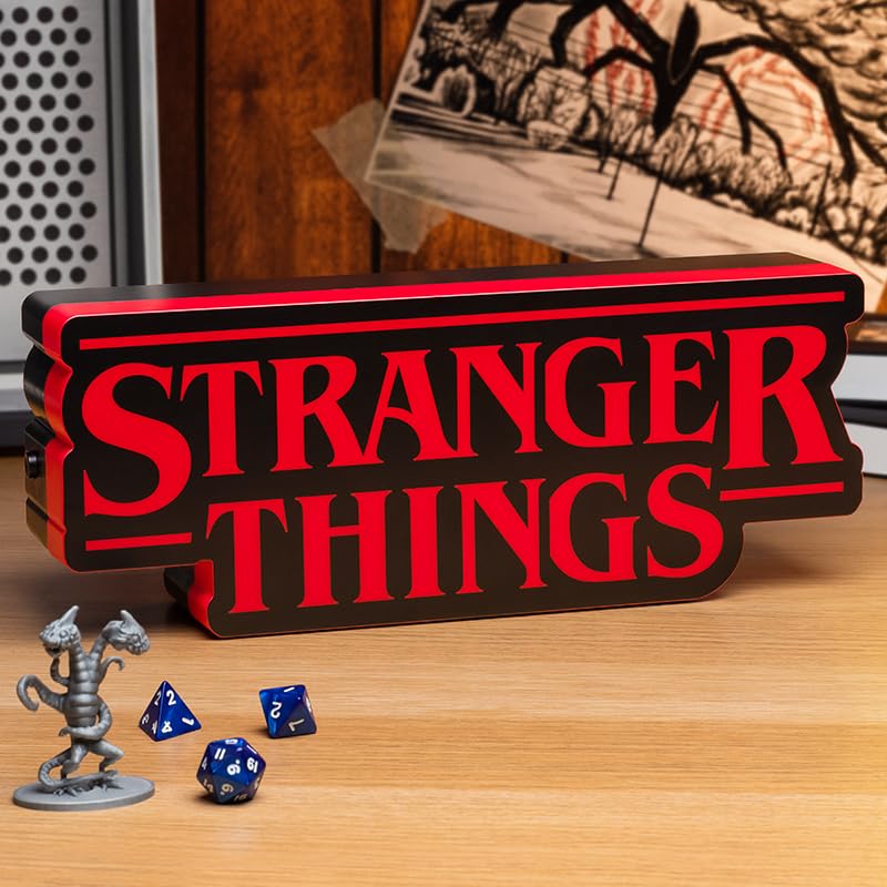 Amazon.co.jp: Stranger Things 型ロゴライト 幅30cm (11.8インチ) 壁