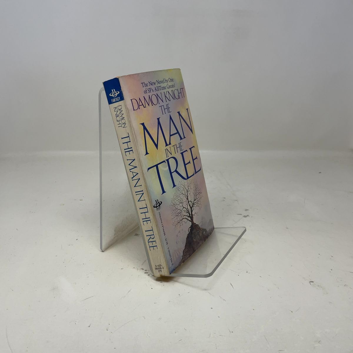 Buy Man In The Tree โ BookShops.in