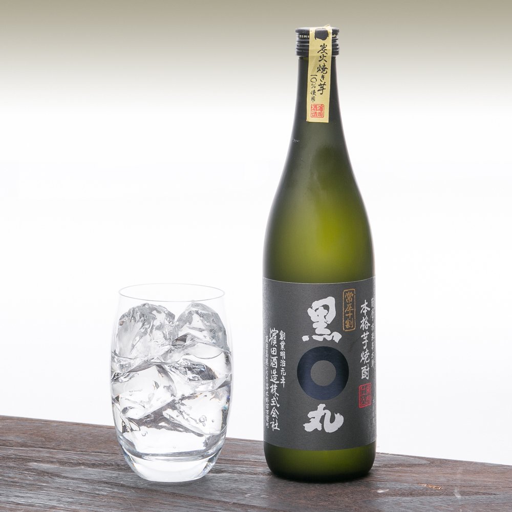 Amazon.co.jp: 本格芋焼酎 黒丸 (黒) [ 焼酎 25度 720ml