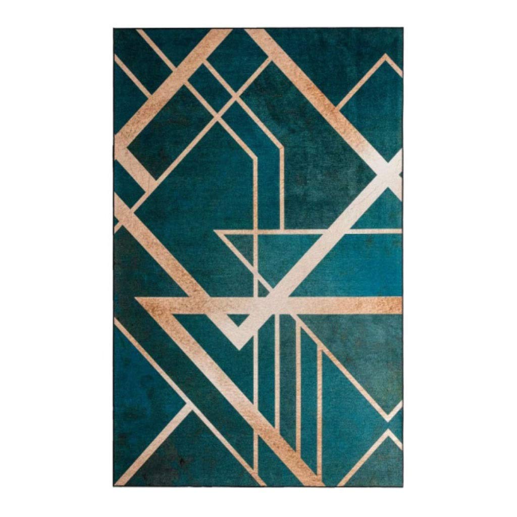 Tapis de sol vert foncé ultra soft pour réchauffer un carrelage froid et moderniser le salon