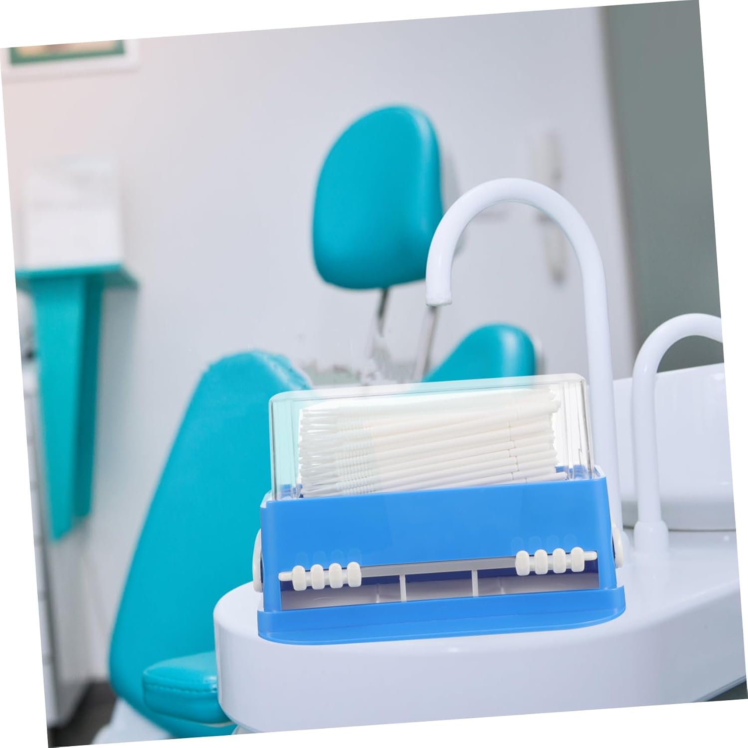 100pcs Dental Treatment Material Micro Applicator Brush Swabs Travel Dental Kit Micro Brush Applicator for Gum Pockets