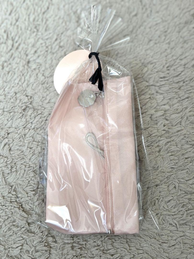 Amazon.com: Jill Stuart Compact Mirror with Pink Pouch Amazon.com: Jill Stuart Compact Mirror with Pink Pouch