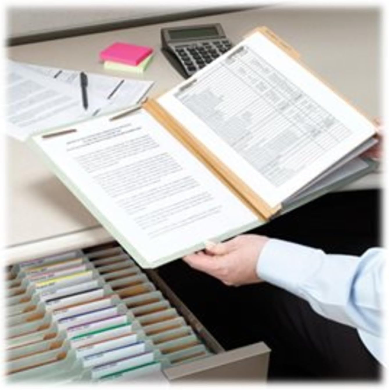 Smead 100% Recycled Pressboard Classification File Folder, 2 Dividers, 2" Expansion, Letter Size, Gray/Green, 10 per Box (14023)