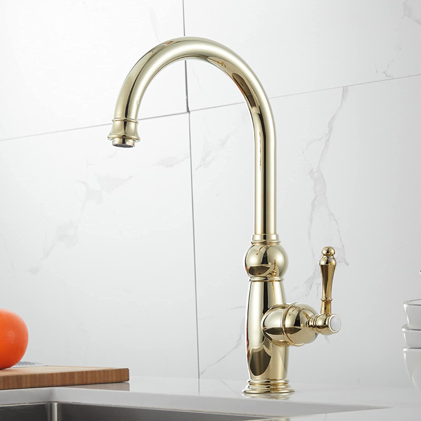 Robinet de cuisine Zircogold en finition galvanisée éclatante pour évier élégant