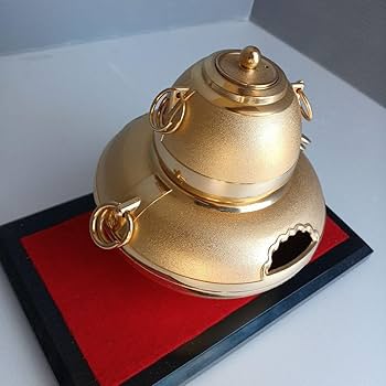 Amazon.co.jp: 吉祥開運 黄金茶釜 置物 メッキ仕様 縁起物 : ホーム