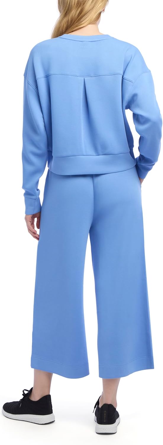 Danskin Women's 2 Piece Pique Luxe Crew Neck Pullover Gaucho Lounge Set