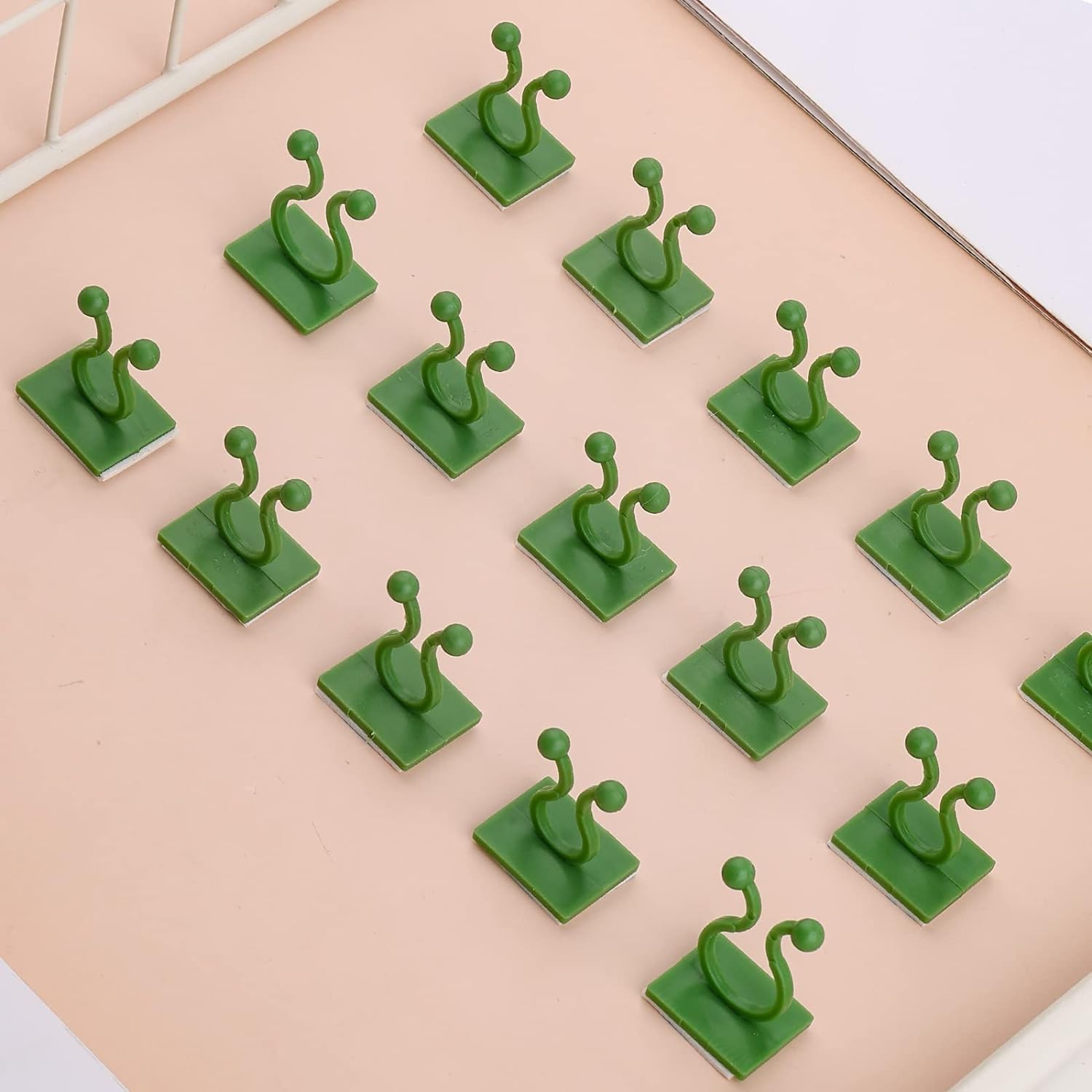 Generic RK_ENTERPRISES 50Pcs Wall Fixture Clips for Plant Climbing Vine Plant Climbing Wall Fixer Self-Adhesive Hook,Wall Vines Fixture Wall Hook Vines Climbing Clip for Home (Green)