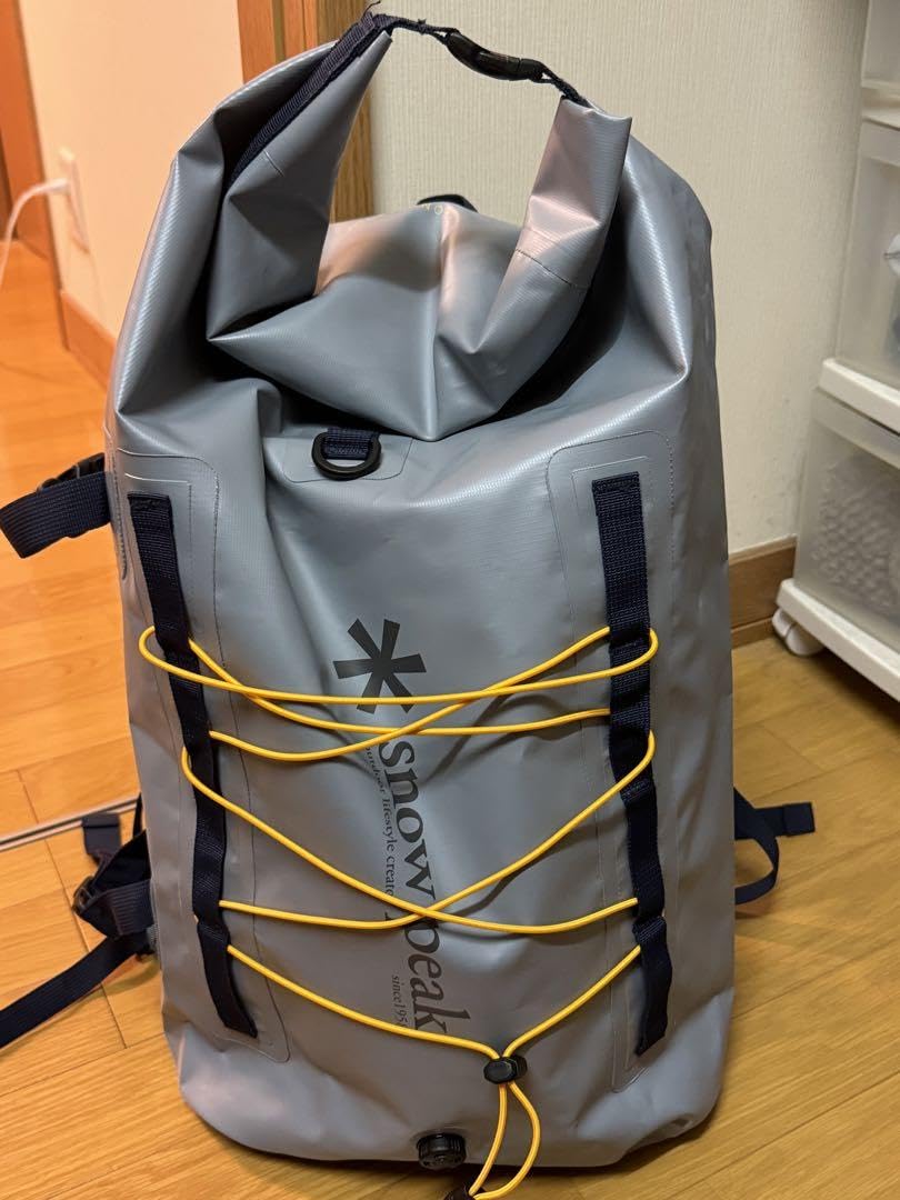 希少 peak TONEDTROUT Guide Dry Pack 廃盤 Amazon.co.jp: Snow Peak × TONEDTROUT Guide Dry Pack BRGKATJX