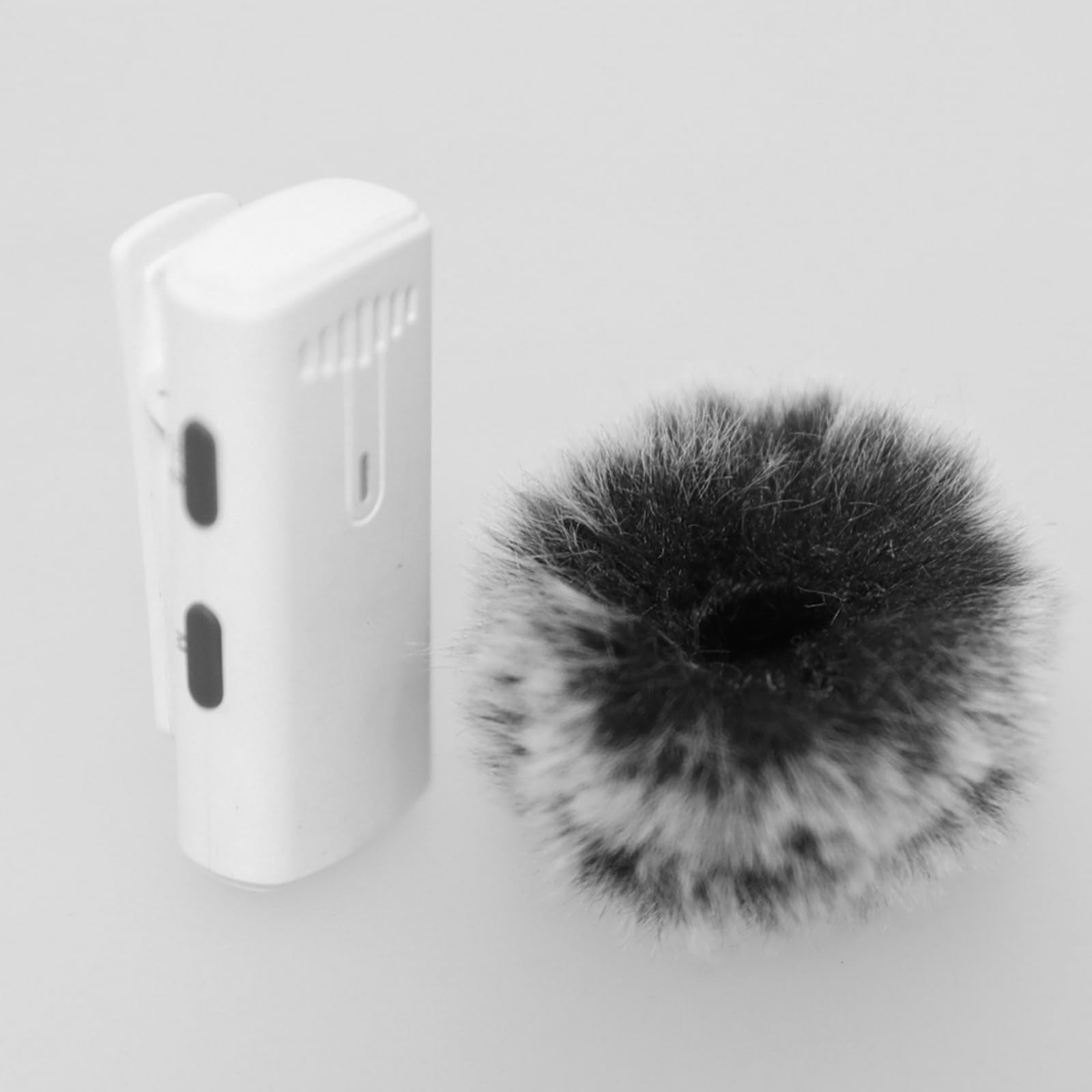 Outdoor Microphone Furry Windscreen Muff for Lavalier Microphones Lapel Headsets Microphone Covers Replace