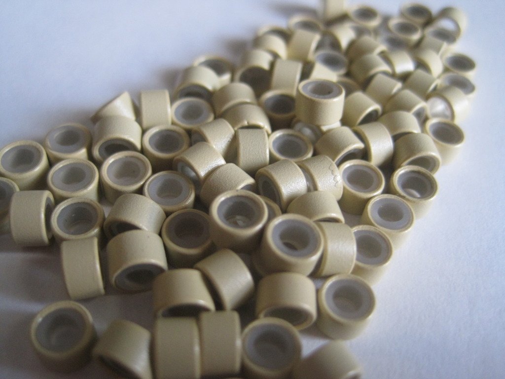 100 PCS 5mm Blonde Silicone Lined Micro Links Rings Beads