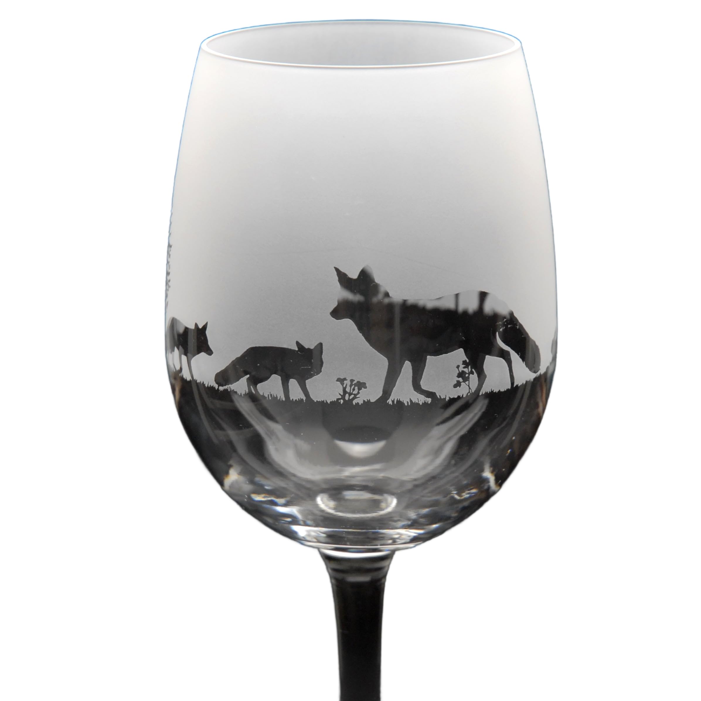 GLYPTIC Glass Art Fox Hand Etched/Engraved Crystal Wine Glass — image 1