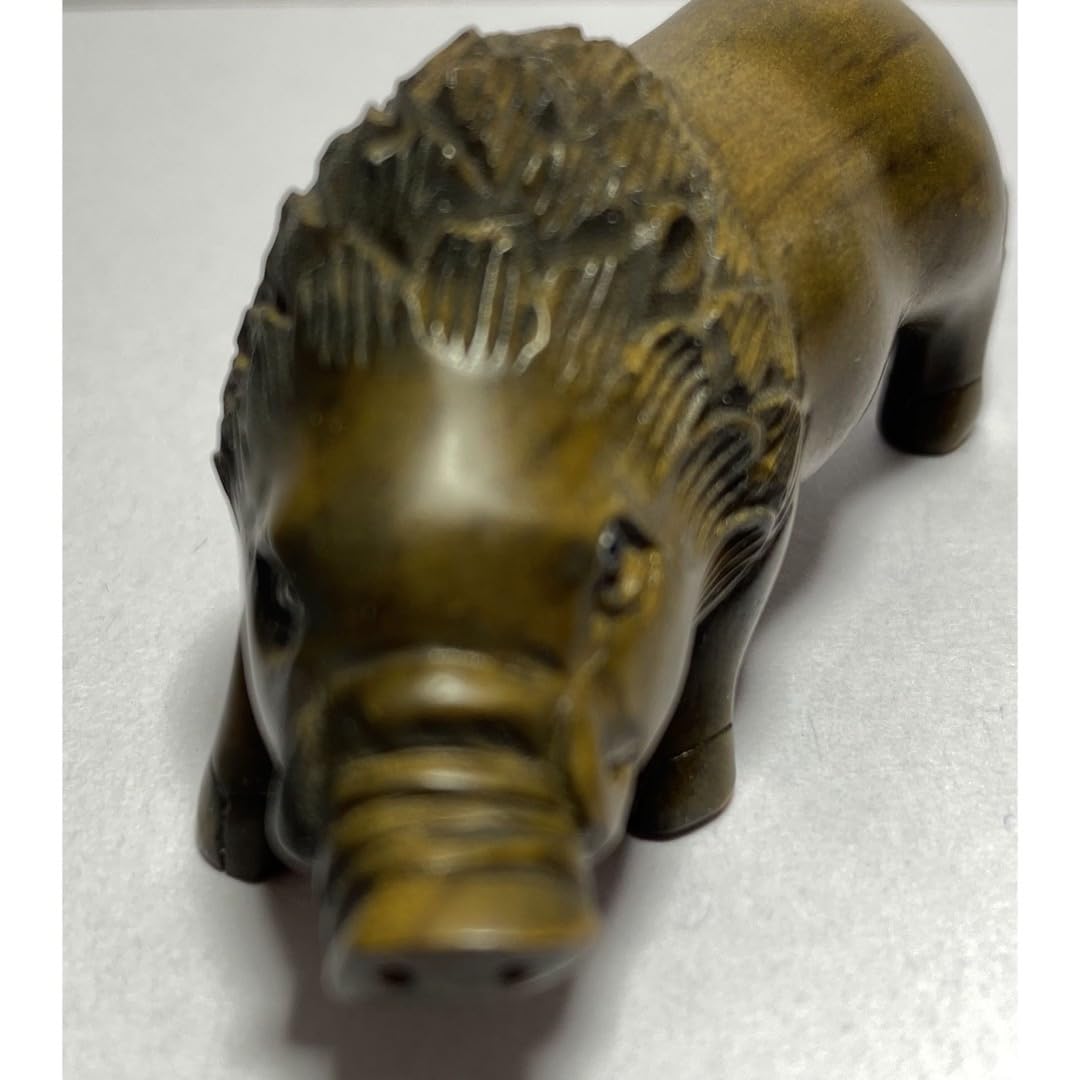 Amazon.co.jp: 柘植材根付 十二支 イノシシ 置物縁起物 黄楊繊細 木製