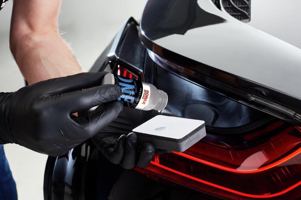 SONAX PROFILINE CeramicCoating CC One (40 ml) Langzeitschutz für Autolacke mit neuester SI-Carbon-Technologie für einen Schutz bis zu 3 Jahre | Art-Nr. 02678410