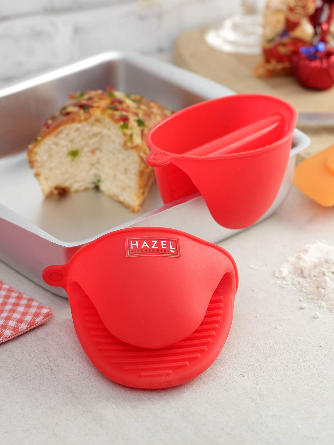HAZEL Silicone Pinch Grip Mitts Microwave Oven Heat Resistant Gripper Kitchen Pot Holder, Red