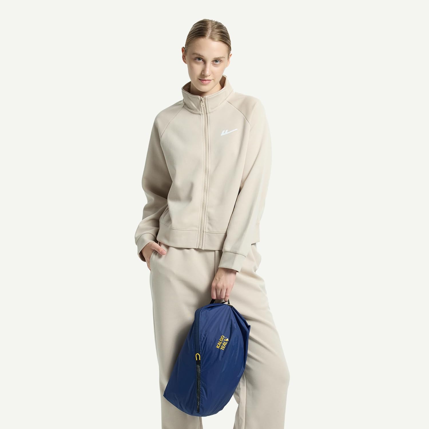 Ultralight Travel Shoe Bag 10L, Fits 2 Pairs Shoes, Large Water-Resistant Packing Cube. - Image 9