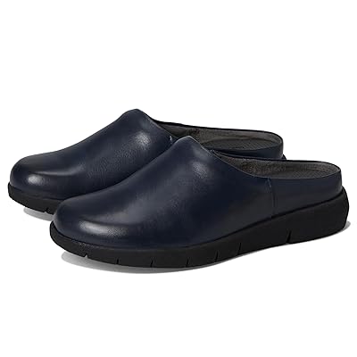 SoftWalk Andria Women