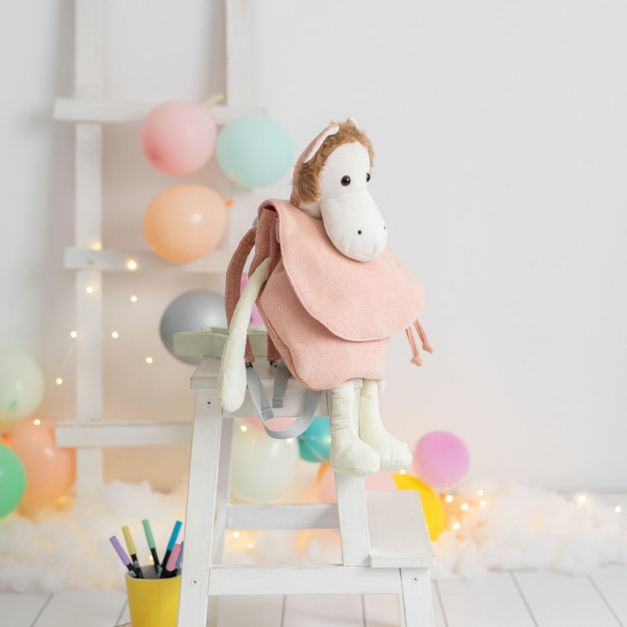CROCHETTS | Plecak dziecięcy 2-5 lat do przedszkola Monito szydełkowany z hipoalergicznej wełny bawełnianej. Podwójny zamek błyskawiczny i regulowane uchwyty. Kolory różowo-białe, Różowy, biały