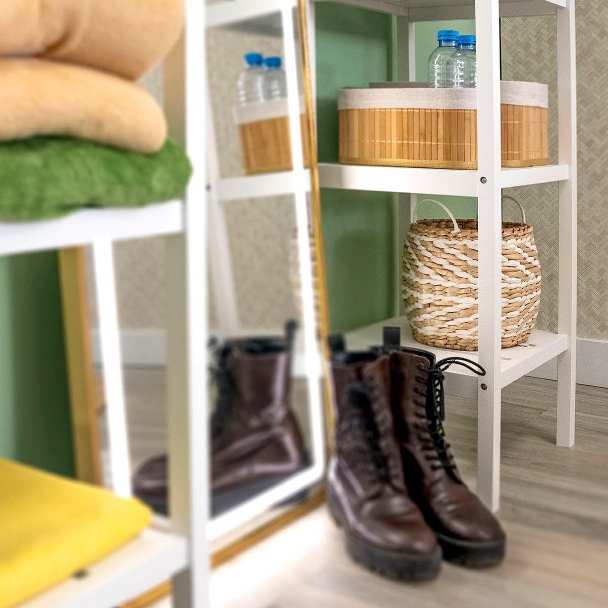 LOLAhome - Estantería de 3 baldas en bambú Natural para baño. Estilo nórdico Minimalista Ideal para organizar Toallas y cosméticos en Espacios húmedos con Elegancia. Medidas 33x36x85 cm.