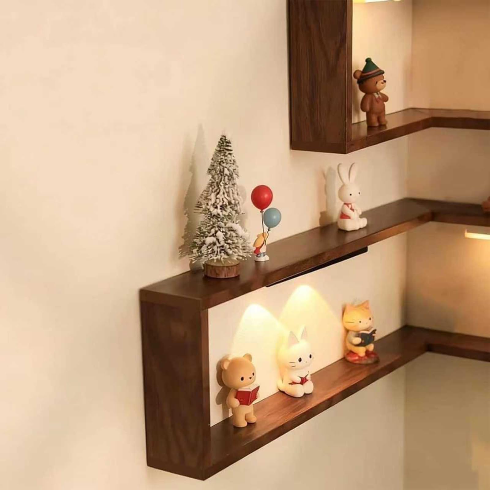 Illumina il tuo spazio con eleganti mensole angolari in legno, espositore sospeso da parete per ornamenti e conservazione (set di 3) - Perfetto per l'arredamento della casa