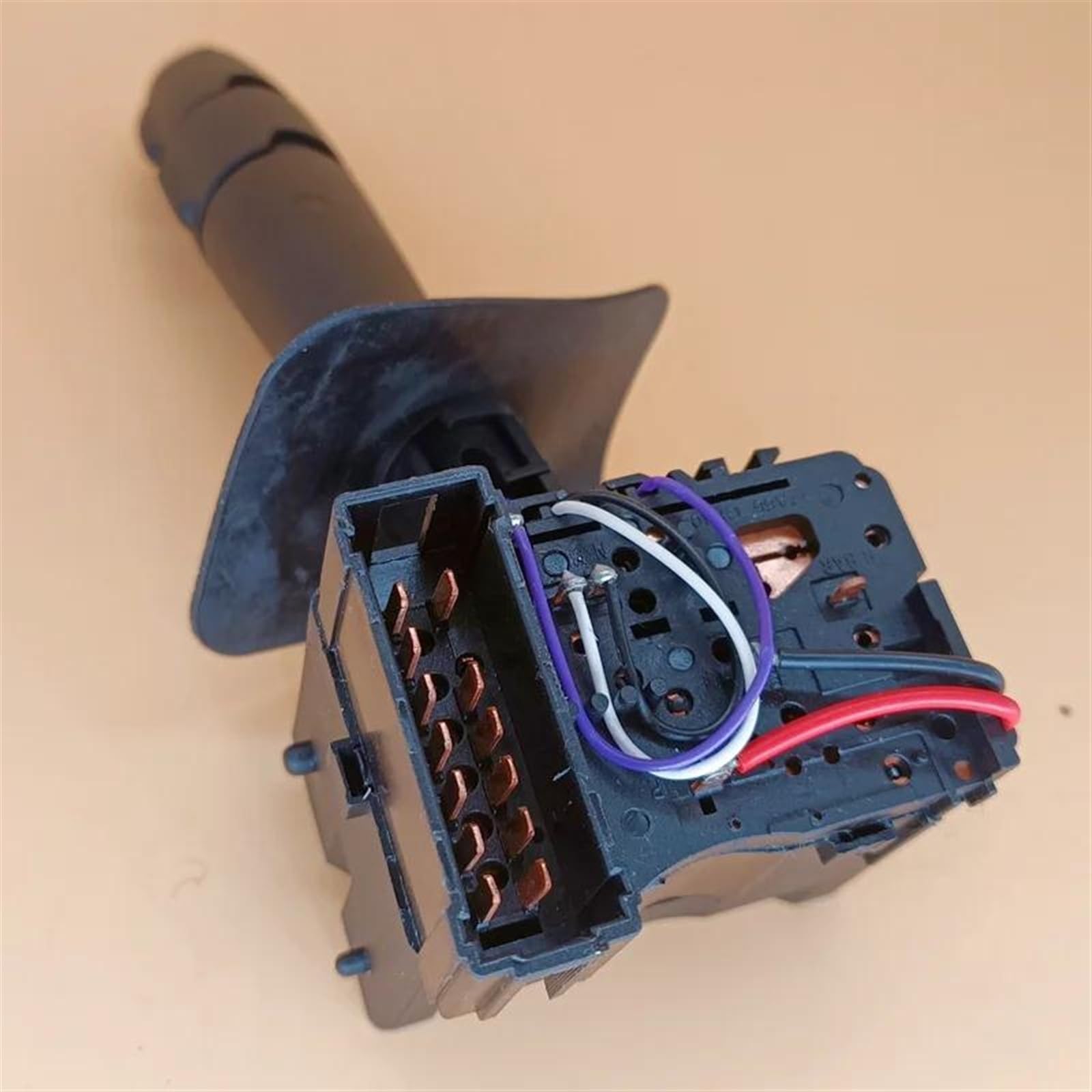 Interruptor palanca dirección Compatible Con Kangoo Para Megane I Para Clio 2 Indicador Automóvil Interruptor Señal De Giro Cabezal De Luz Interruptor De Columna De Dirección 7701047255 7701048957