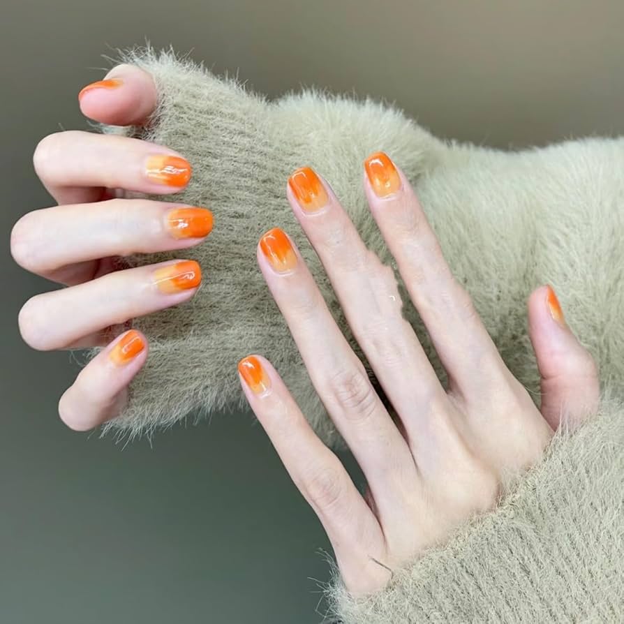 Amazon | ジェルネイルシール グラデーション 手用 28枚入 マニキュア