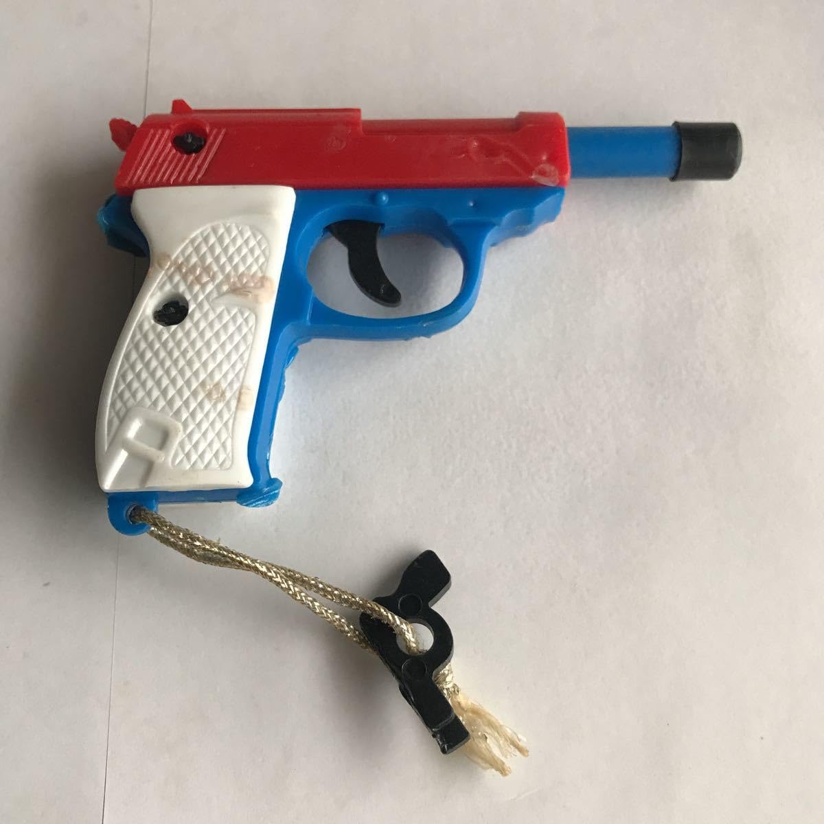 Amazon.co.jp: 約40年前コスモス ワルサー P38ピストル 銃 ガン