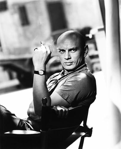 Posterazzi MINEVCPBDYUBREC034H YUL Brynner 1956 - Impresión fotográfica, 8 x 10