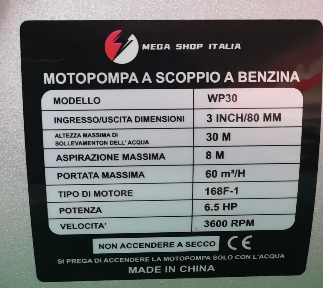 Motopompa a scoppio 4 tempi autoadescante motore a benzina 6,5 CV flusso 60.000 l/h Raccordo 3 Pollici 30m Altezza massima dell'acqua 8m Altezza di aspirazione Avviatore a strappo
