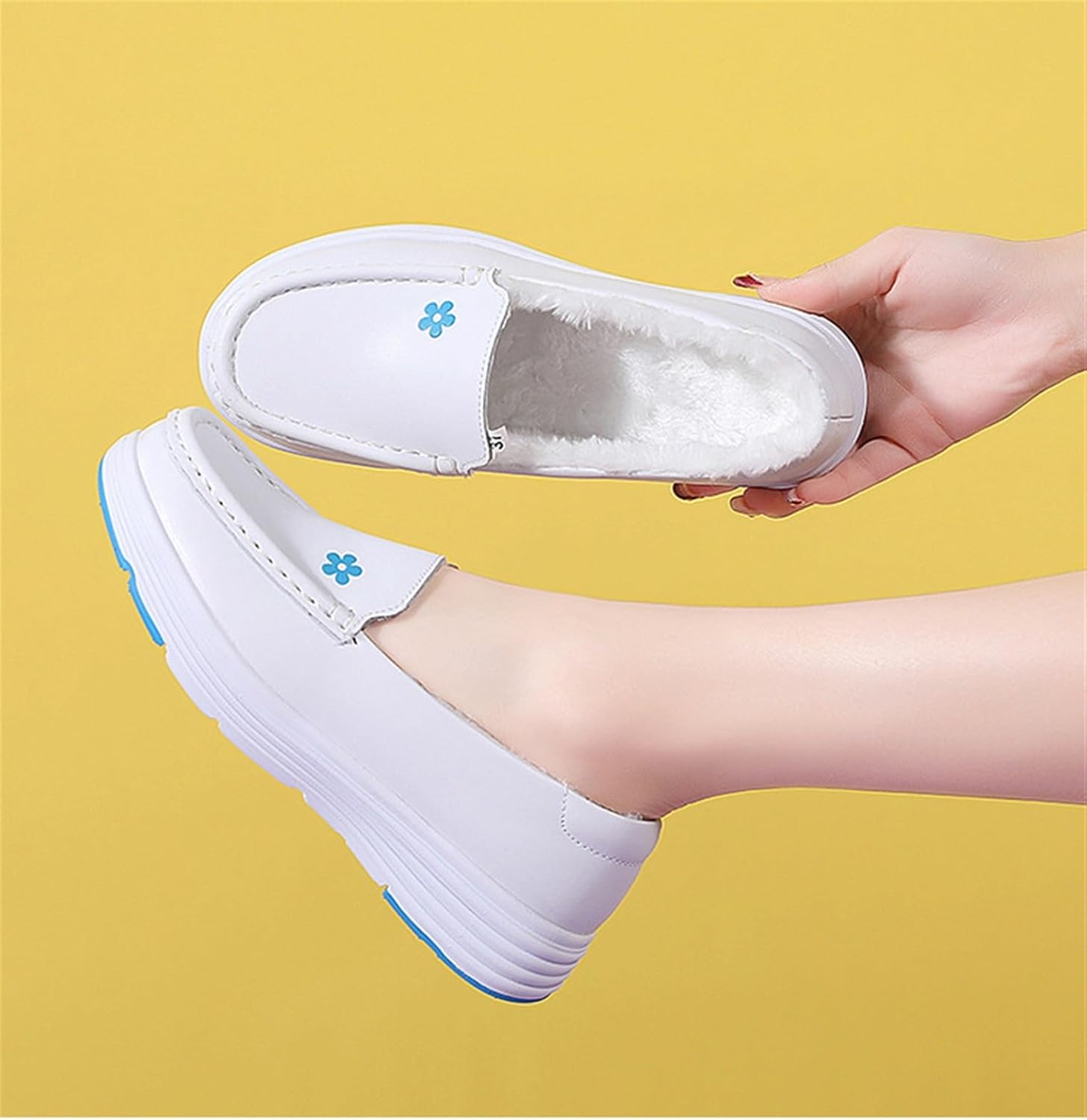 Women Casual Nurse Sneakers, Winter Womens White Plush Slip on Nursing Shoes, Fashion Comfort Non-Slip Working Flats, for Hospital, Nurse Doctors, Healthcare Providers