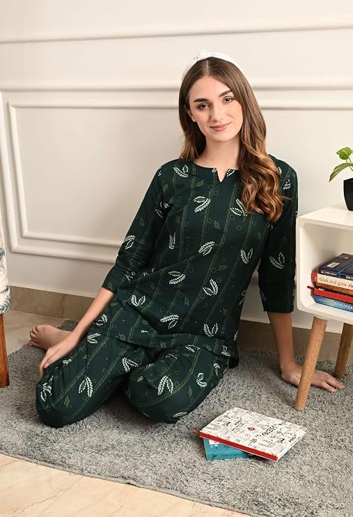 Image of Amazon Brand - Tavasya Women Cotton- Rayon Printed Kurti with Pant Co-Ord Set | Soft Comfortable Straight Fit Ethnic Kurta Set | 3 /4 Sleeves V-Neck Daily, Office & Casual Wear