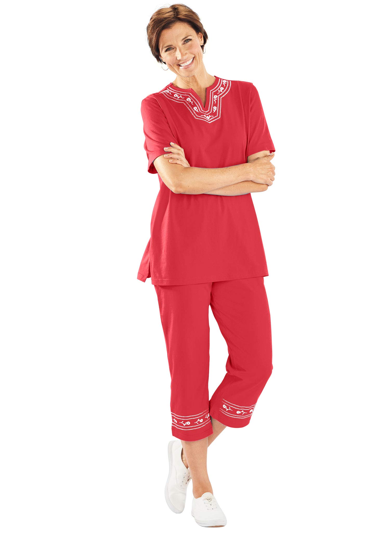 AmeriMarkEmbroidered Floral Trim Capri Set Women's Capri Top & Pants Outfit