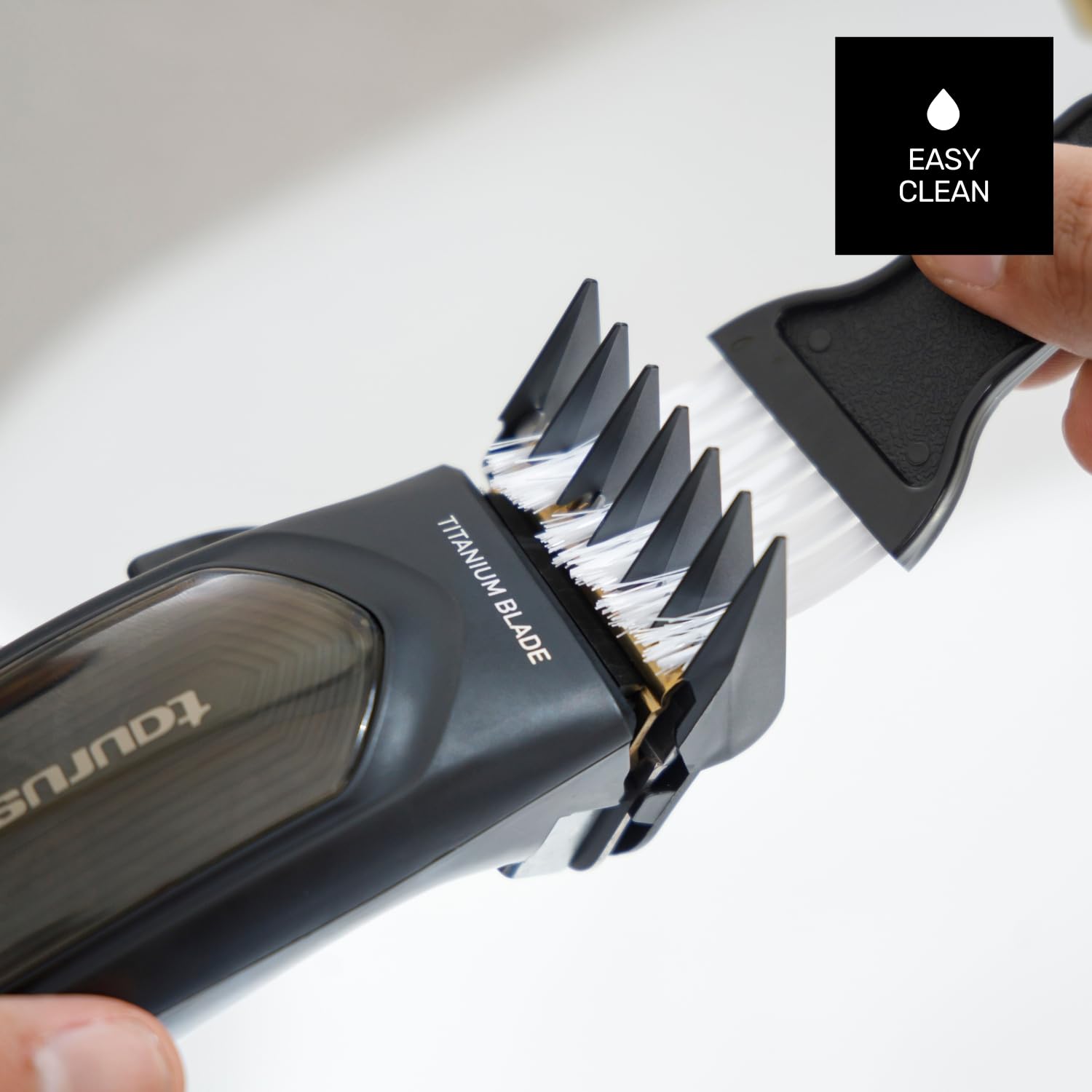 Taurus - Tondeuse à cheveux professionnelle Mithos Avant 6W | 4 Sabots | Lames Titanium | 10 Niveaux de coupe | Moteur AC 3000 rpm | Levier réglable | Câble | Accessoires nettoyage | Gris